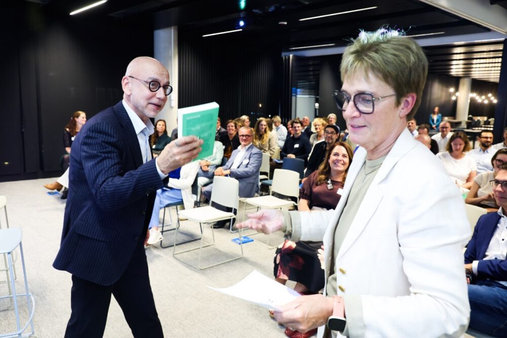 KF ADM randstad 261005 132